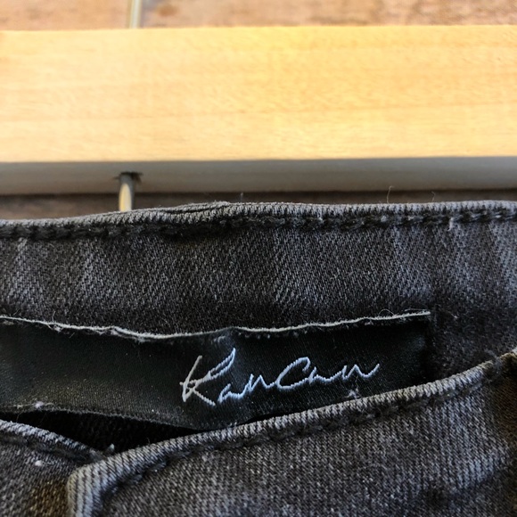 KanCan Distressed Black Jean Shorts Size 7/27 - Picture 3 of 4